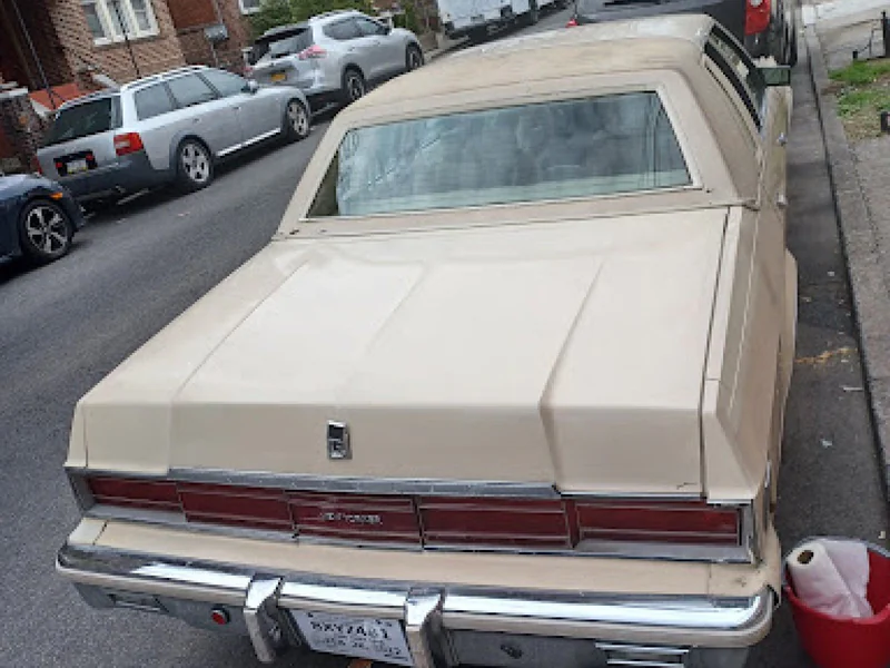 1980 Chrysler New Yorker 2