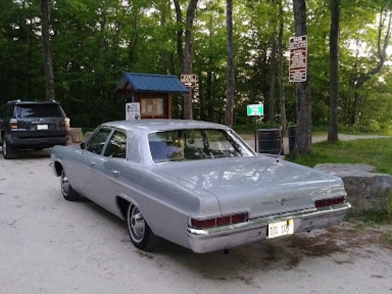 1966 Chevrolet Impala 4 Door Sedan 4