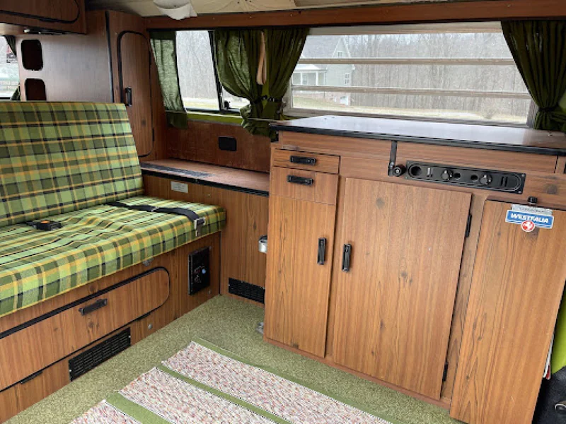 1977 Volkswagen Bus