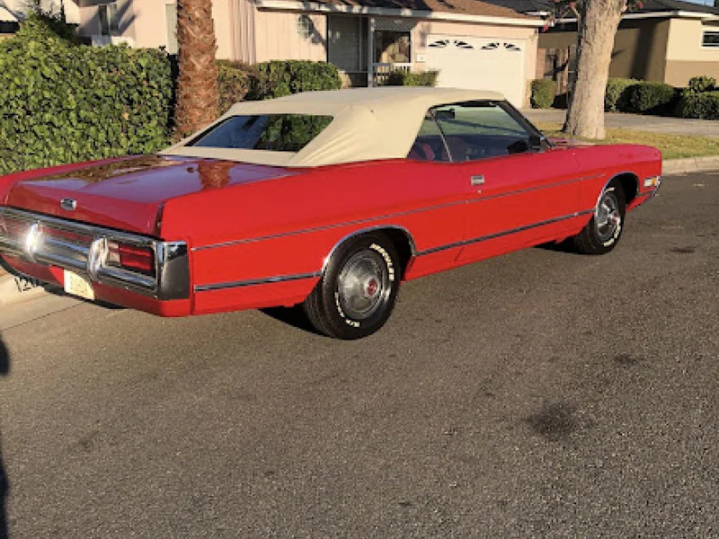 1972 Ford Ltd 3
