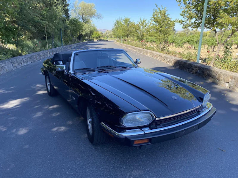 1993 Jaguar Xjs 2