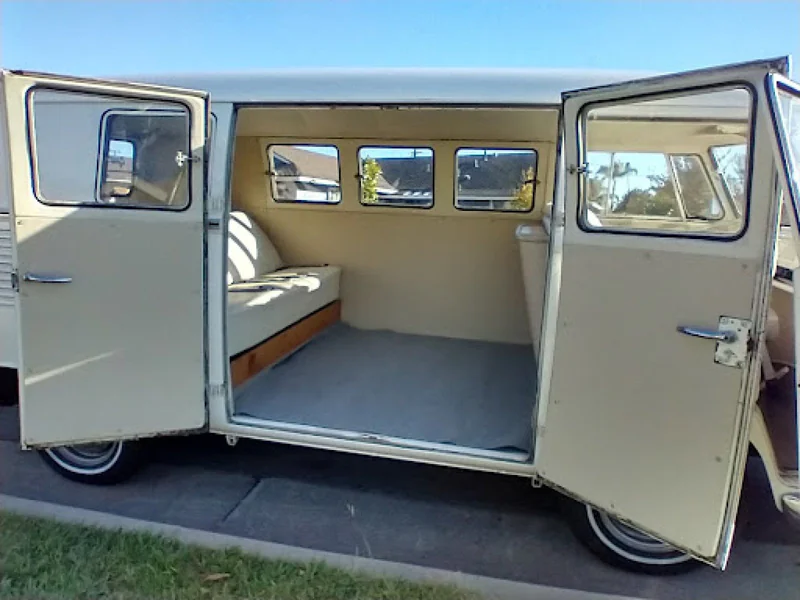 1967 Volkswagen Bus