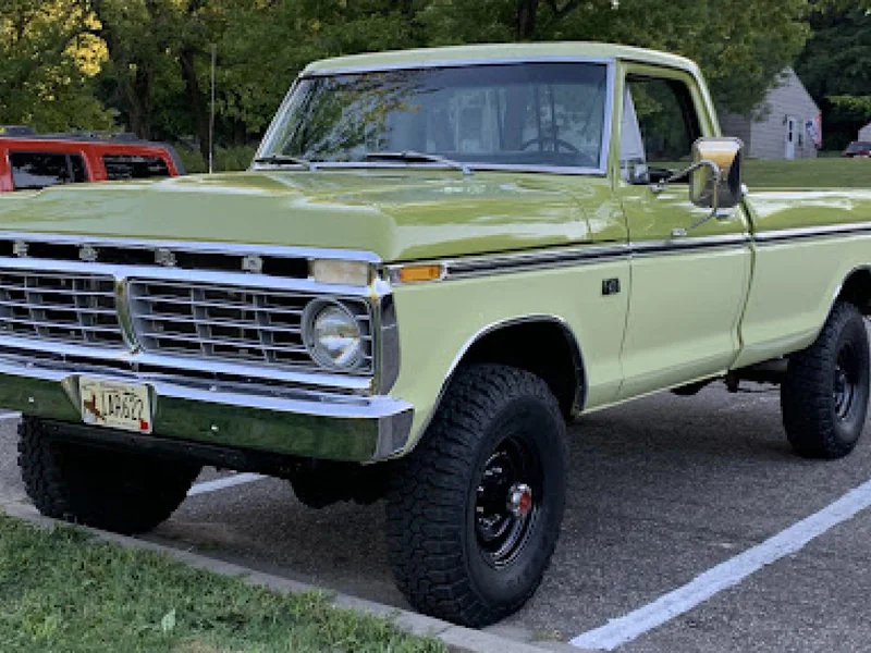 1975 Ford F-250 in Riverside 3