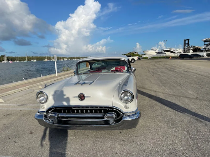 1955 Oldsmobile Rocket 88 6