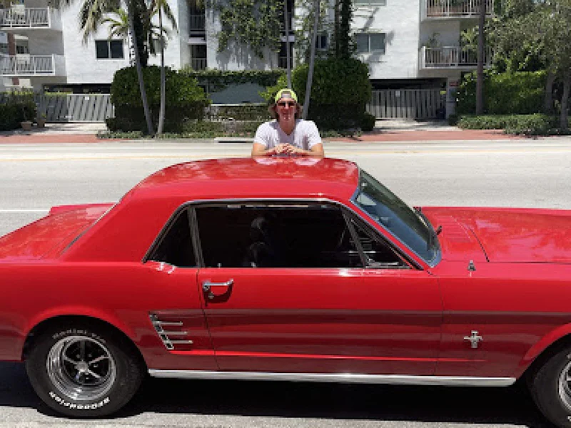 1965 Ford Mustang 3