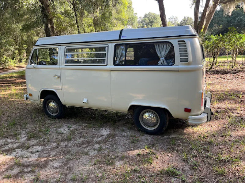 1973 Volkswagen Westfalia Camper Bus