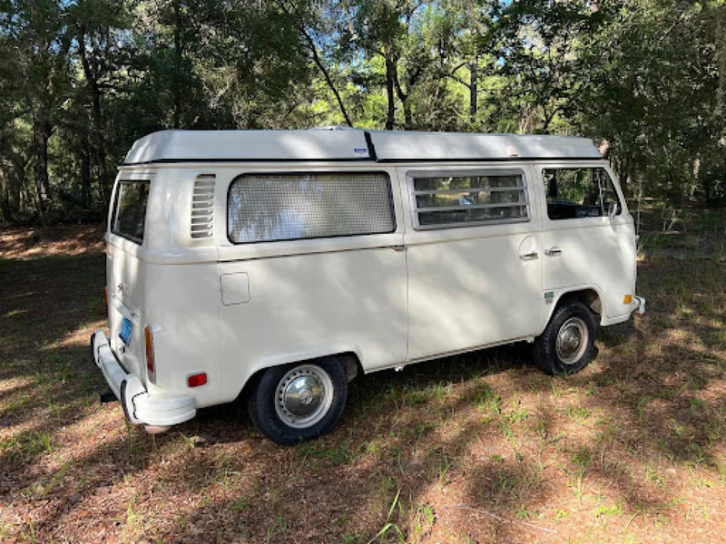 1973 Volkswagen Westfalia Camper Bus