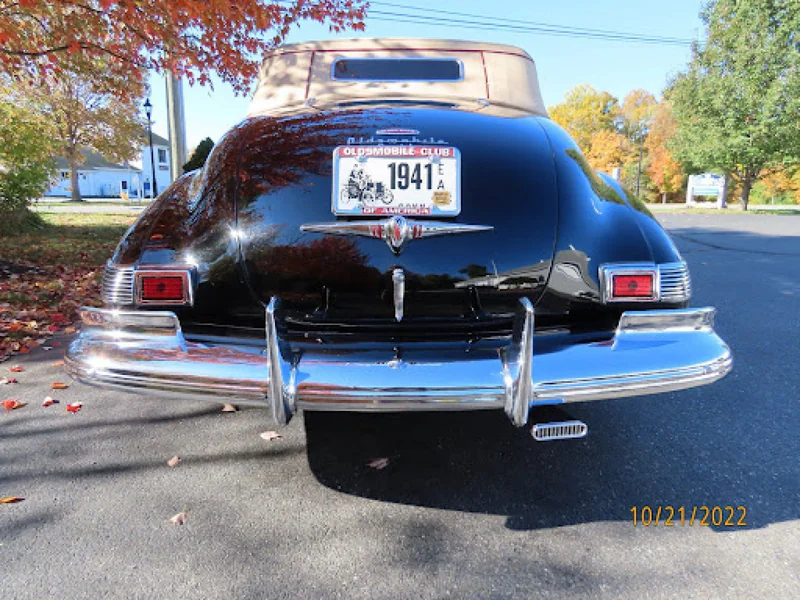 1941 Oldsmobile Custom Cruiser 98 4