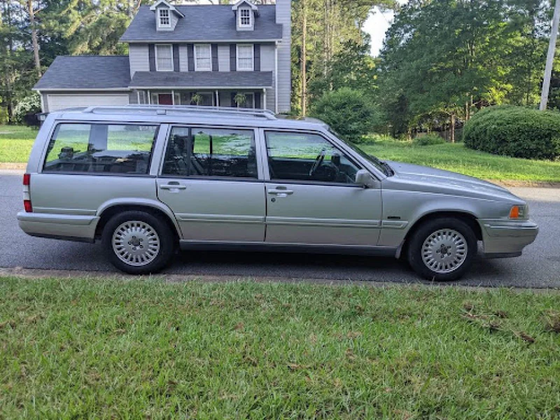 1998 Volvo V90 2