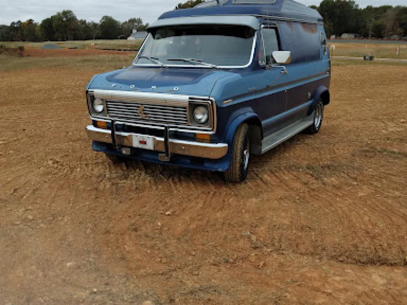 1977 Ford E-150 Custom 6
