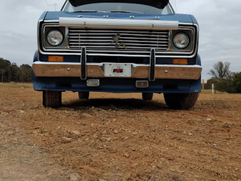 1977 Ford E-150 Custom 7
