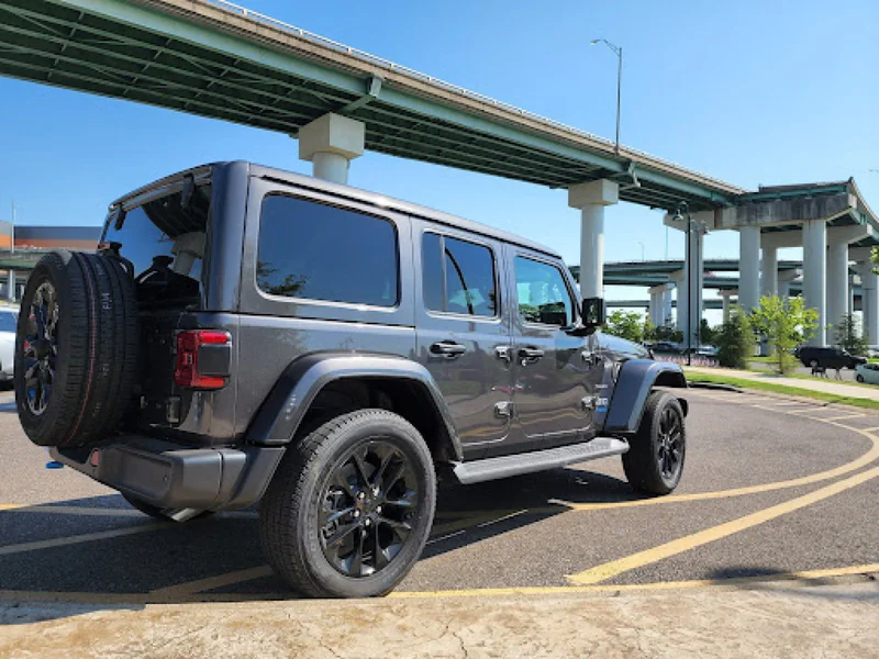 2022 Jeep Sahara