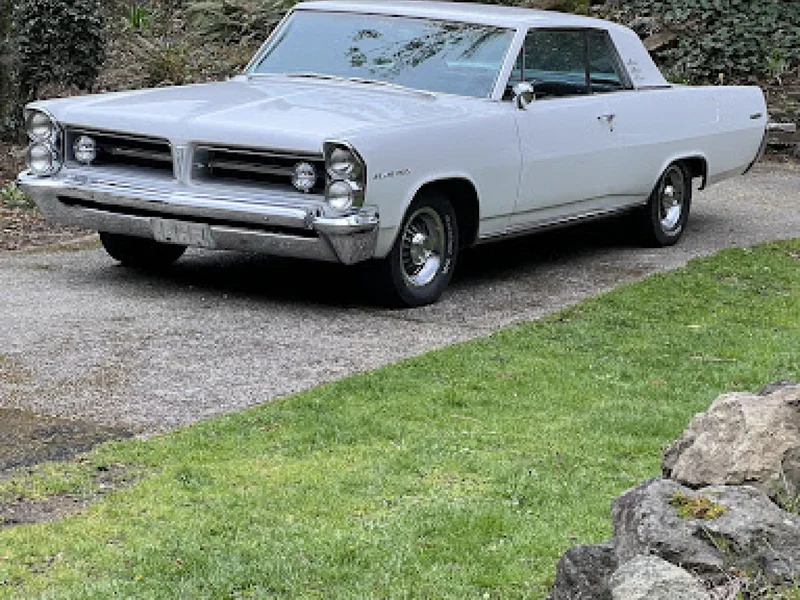 1963 Pontiac Grand Prix 2
