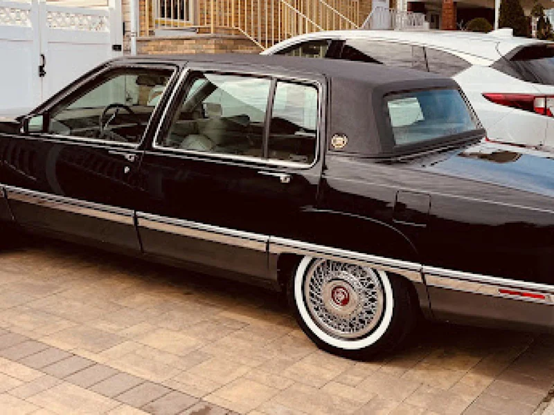 1993 Cadillac Sixty Special 3