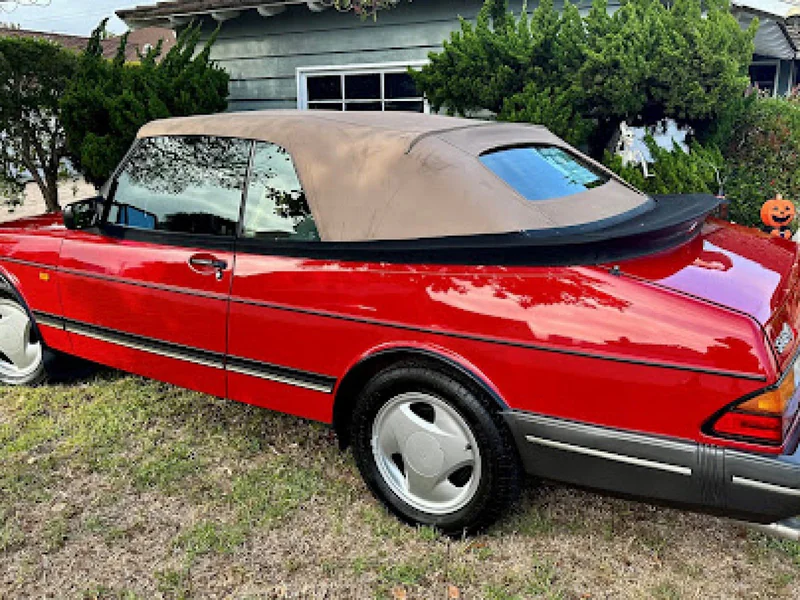 1994 Saab 900 Convertible 5