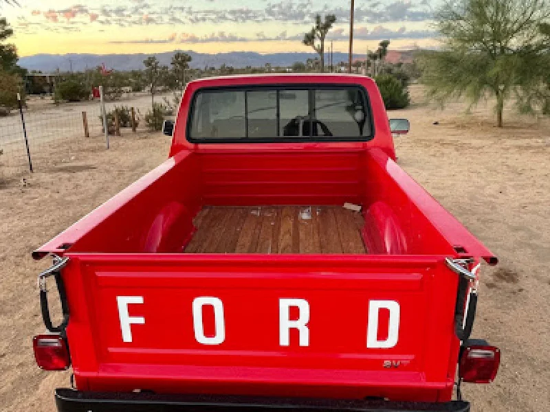 1982 Ford F-150 3