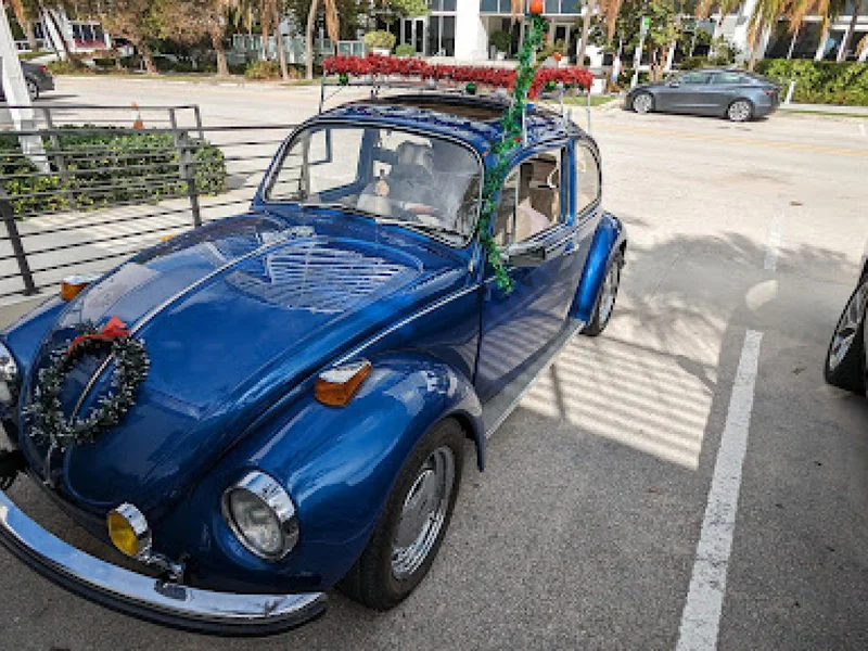 1972 Volkswagen 2 Door Sedan 2