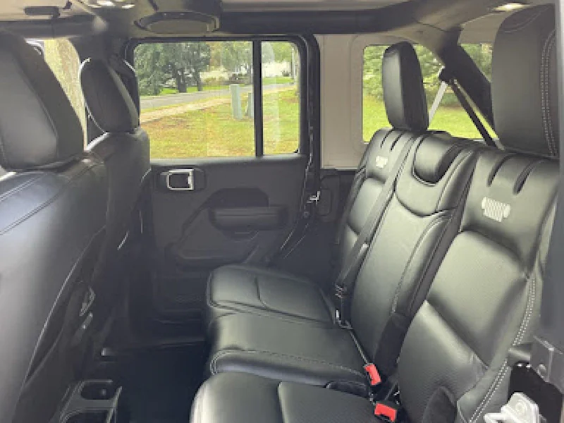 2022 Jeep Wrangler Unlimited Sport 8