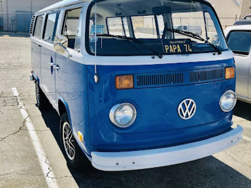 1974 Volkswagen Bus Bay Window- T2 8
