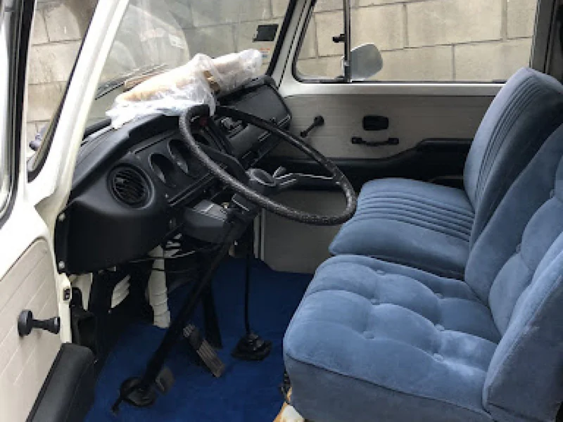 1974 Volkswagen Bus Bay Window- T2 10
