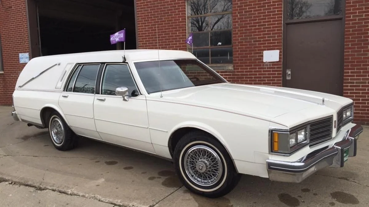 1985 Oldsmobile Hearse
