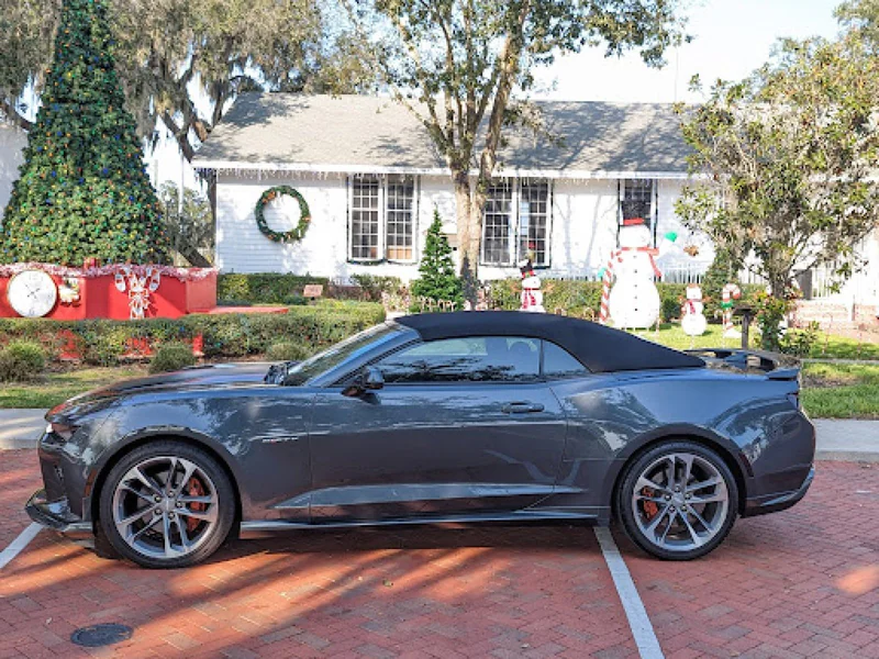 2017 Chevrolet Camaro 10