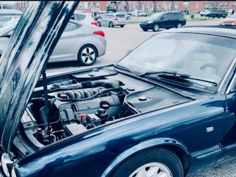 2000 Jaguar Xj8