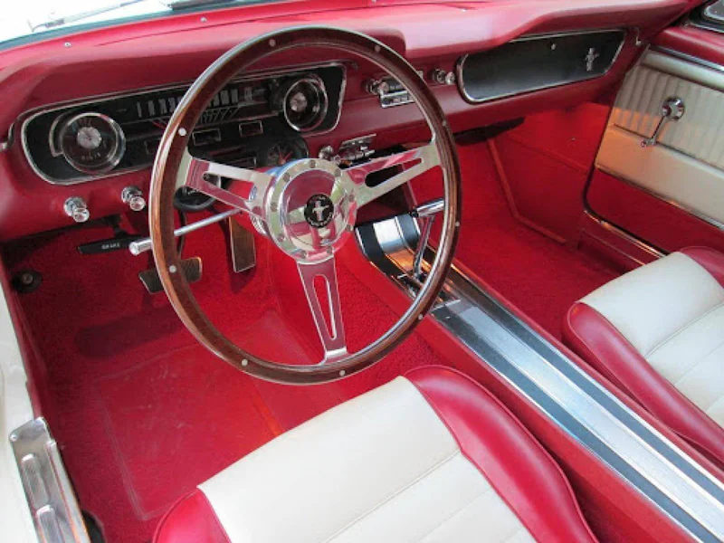 1965 Ford Mustang Fastback 3