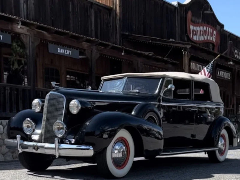 1937 Cadillac 75 9