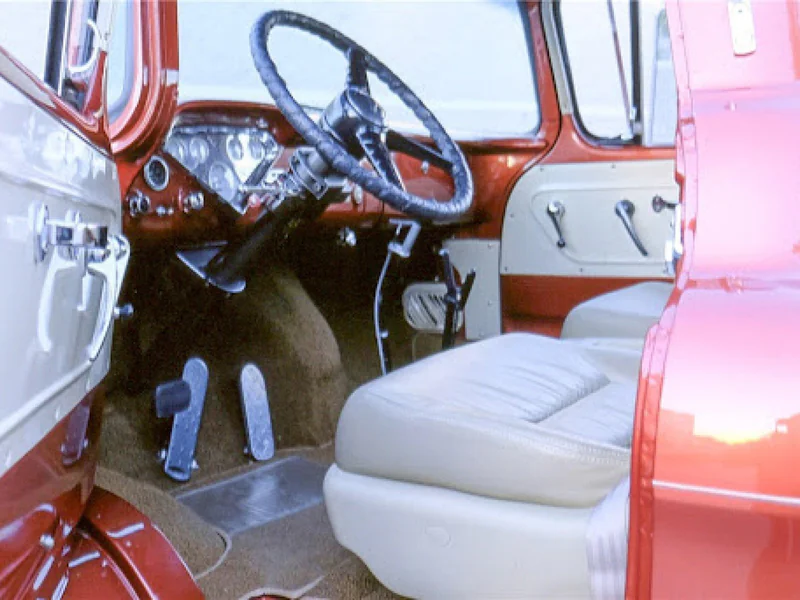 1955 Chevrolet 5100 3