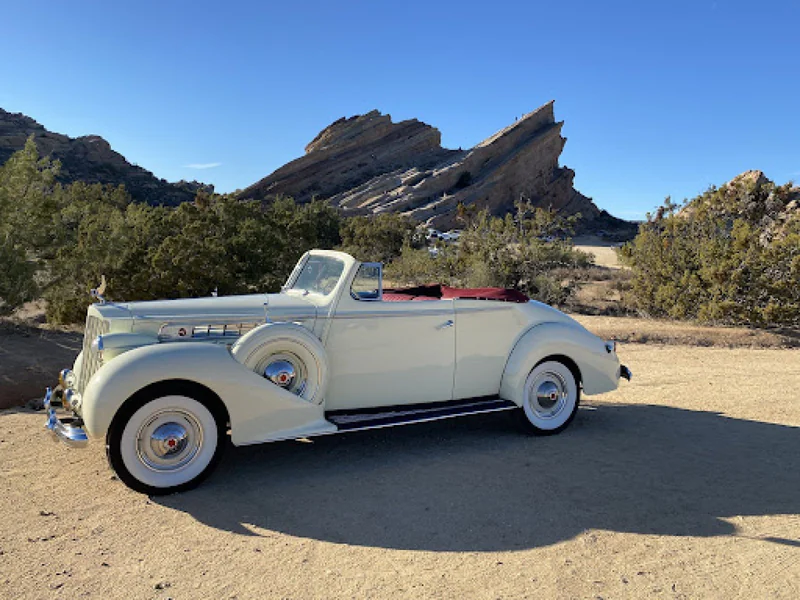 1939 Packard Super 8 Convertible Coupe 2