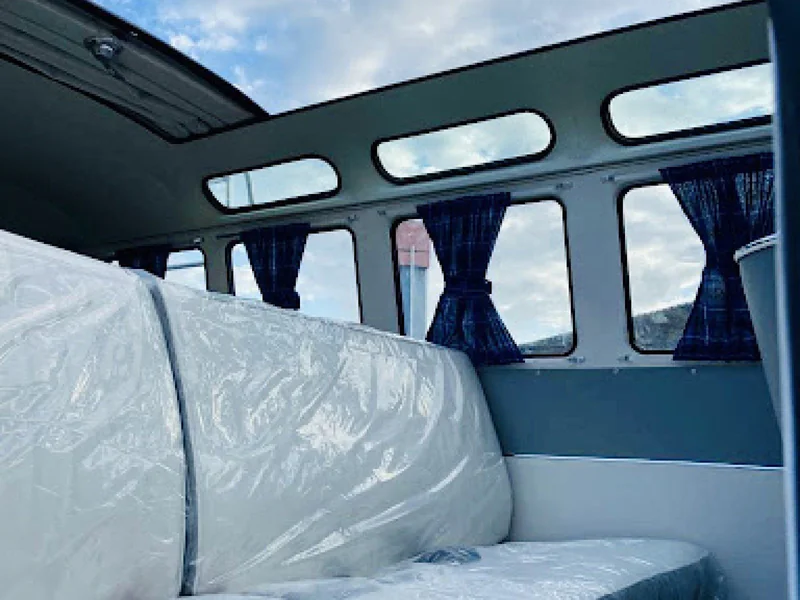 1971 Volkswagen 23 Window Bus 9