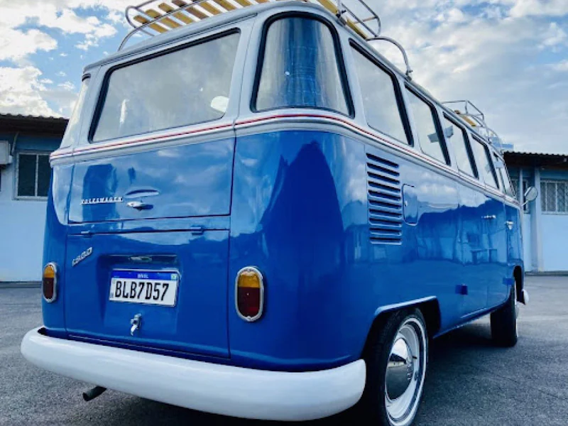 1971 Volkswagen 23 Window Bus 10