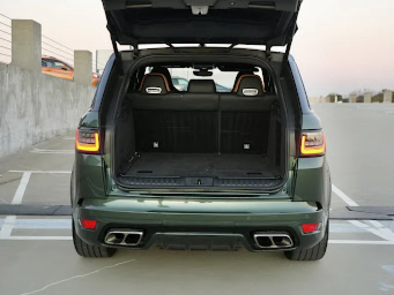 2021 Land Rover Svr 8
