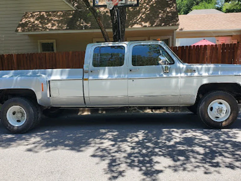 1980 GMC K 3500 Sierra Classic 4x4 Dually Crew Cab 2