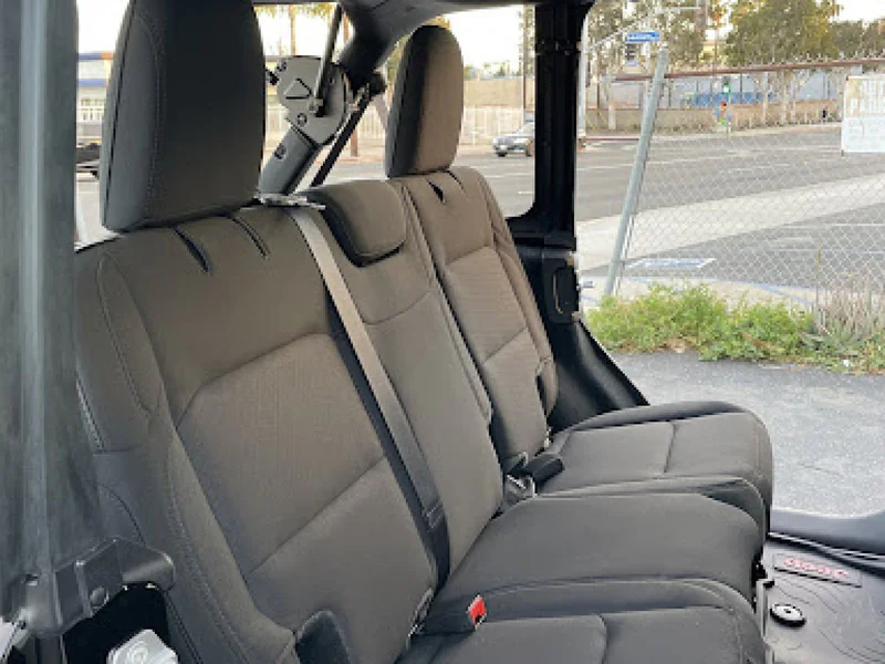 2022 Jeep Wrangler Black 2