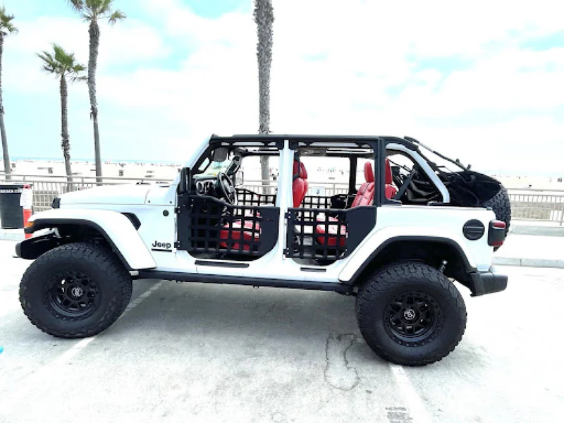 2022 Jeep Wrangler White 3