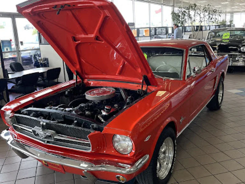 1965 Ford Mustang 4