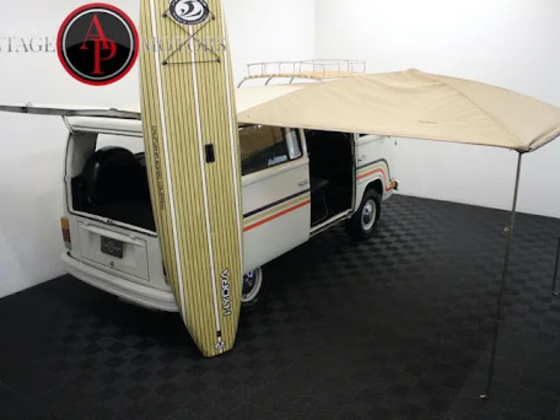 1973 Volkswagen Bay Window Bus Vintage