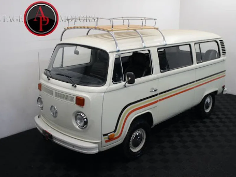 1973 Volkswagen Bay Window Bus Vintage