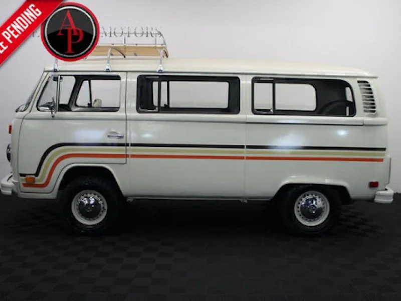 1973 Volkswagen Bay Window Bus Vintage 9