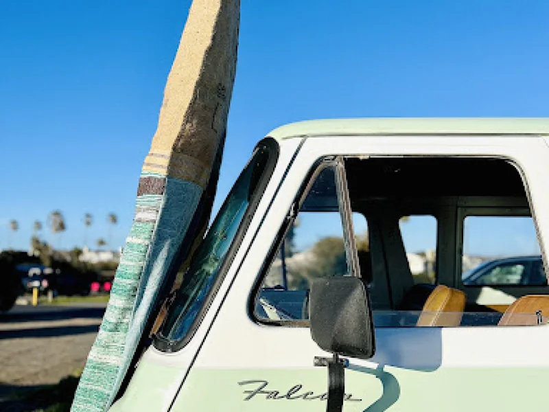 1965 Ford Econoline 3