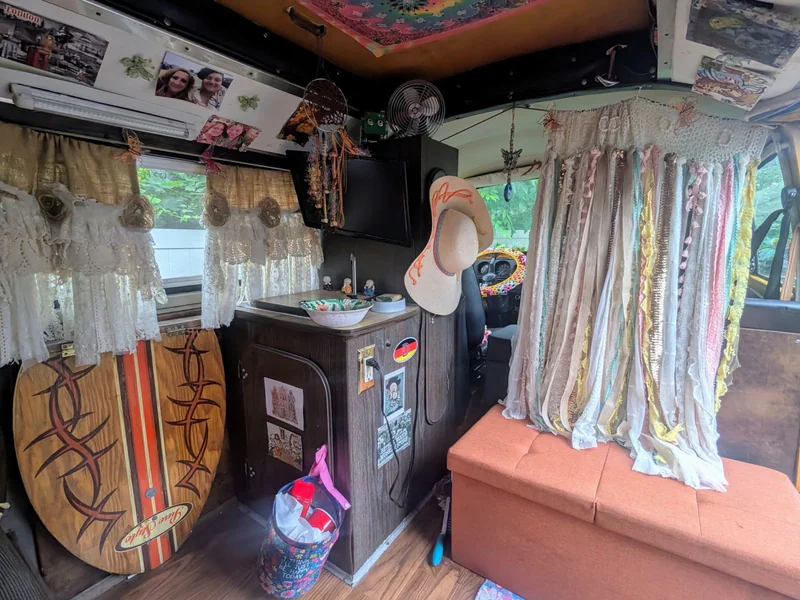 1976 Volkswagen Bus