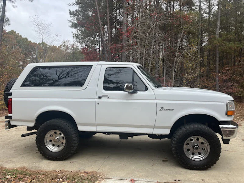 1996 Ford Bronco 2