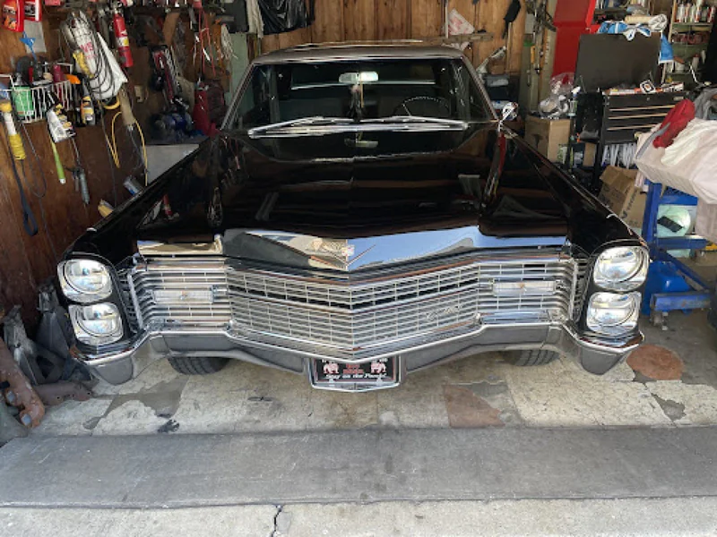 1966 Cadillac Coupe Deville 8