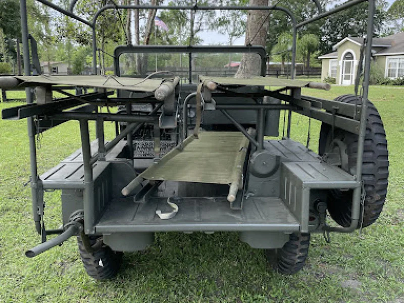 1968 Ford M718 Military Ambulance 4