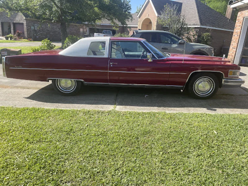 1975 Cadillac Coupe Deville 2