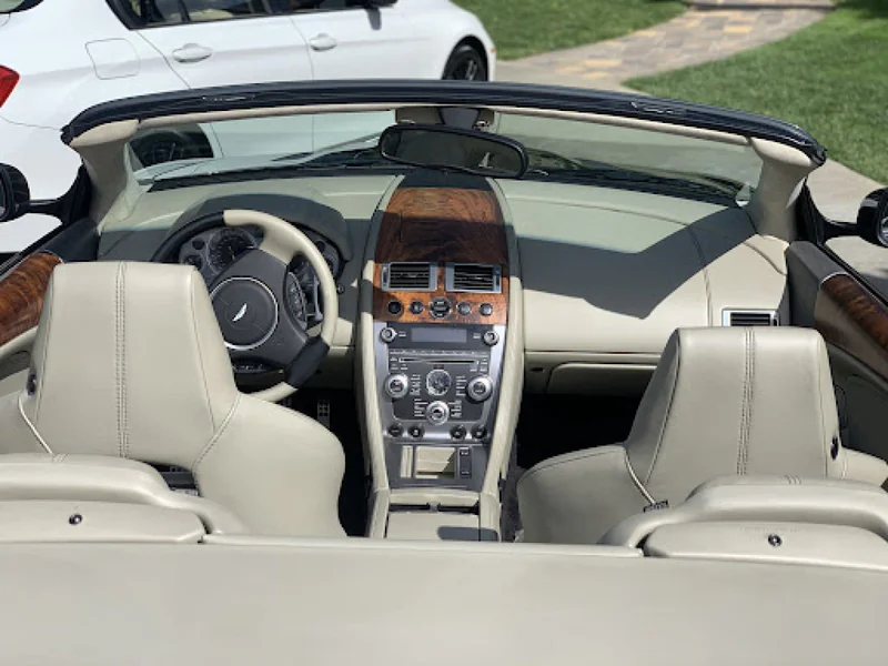 2009 Aston Martin Db9 8