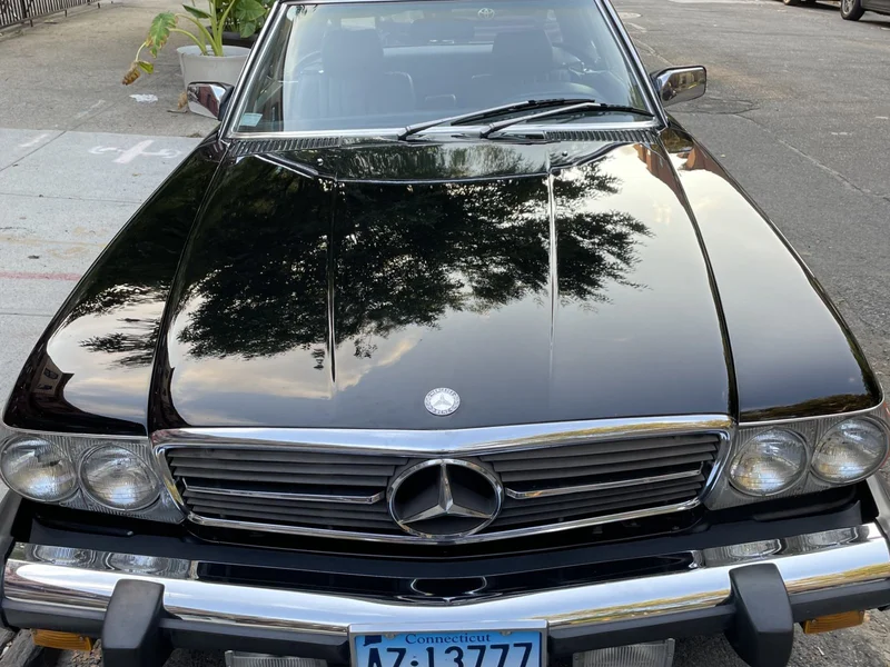 1985 Mercedes-Benz 380 SL 16