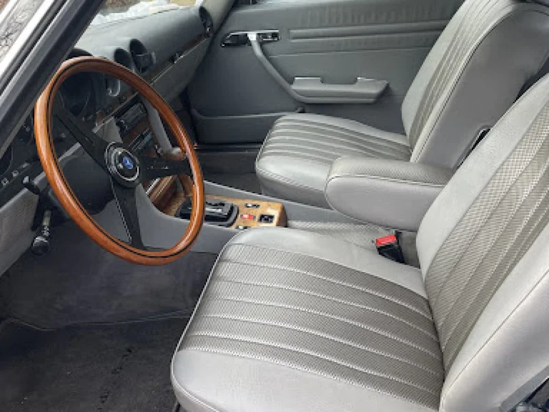1985 Mercedes-Benz 380 SL 7